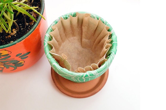 Prevent soil from leaking out of pots