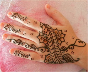 58 Simple Mehndi Designs That Are Awesome Super Easy To Try Now