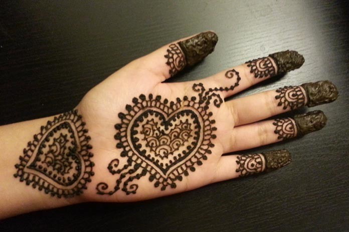 10 Inspiring Mehndi Designs for Kids | LivingHours