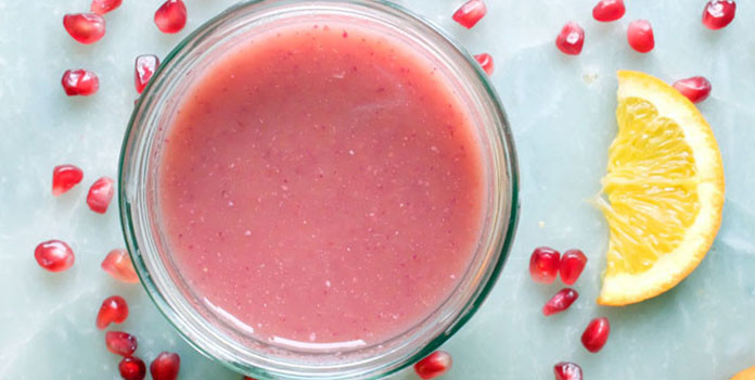 Pomegranate and Orange Smoothie Recipe