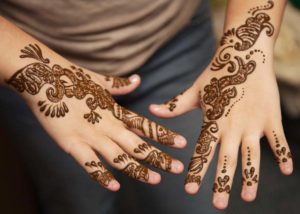 58 Simple Mehndi Designs That Are Awesome Super Easy To Try Now