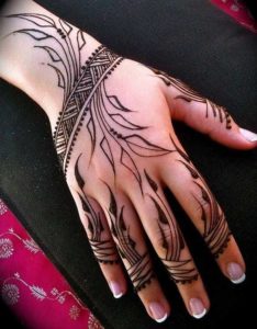 58 Simple Mehndi Designs That Are Awesome Super Easy To Try Now