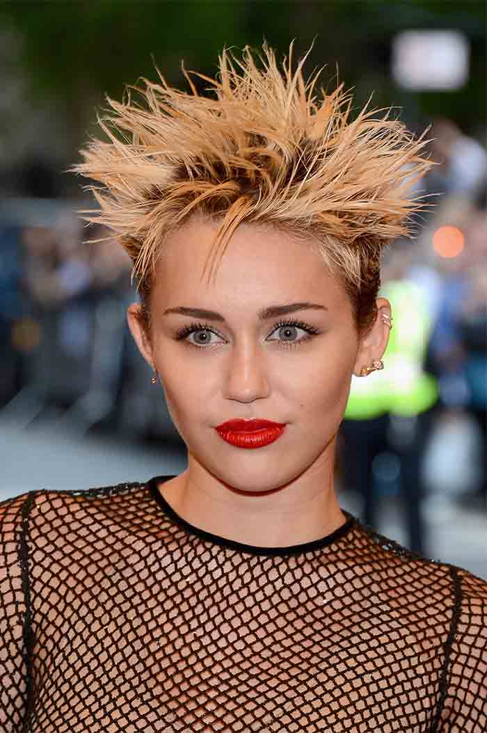 The Greatest Collection Of Miley Cyrus Hairstyles Livinghours