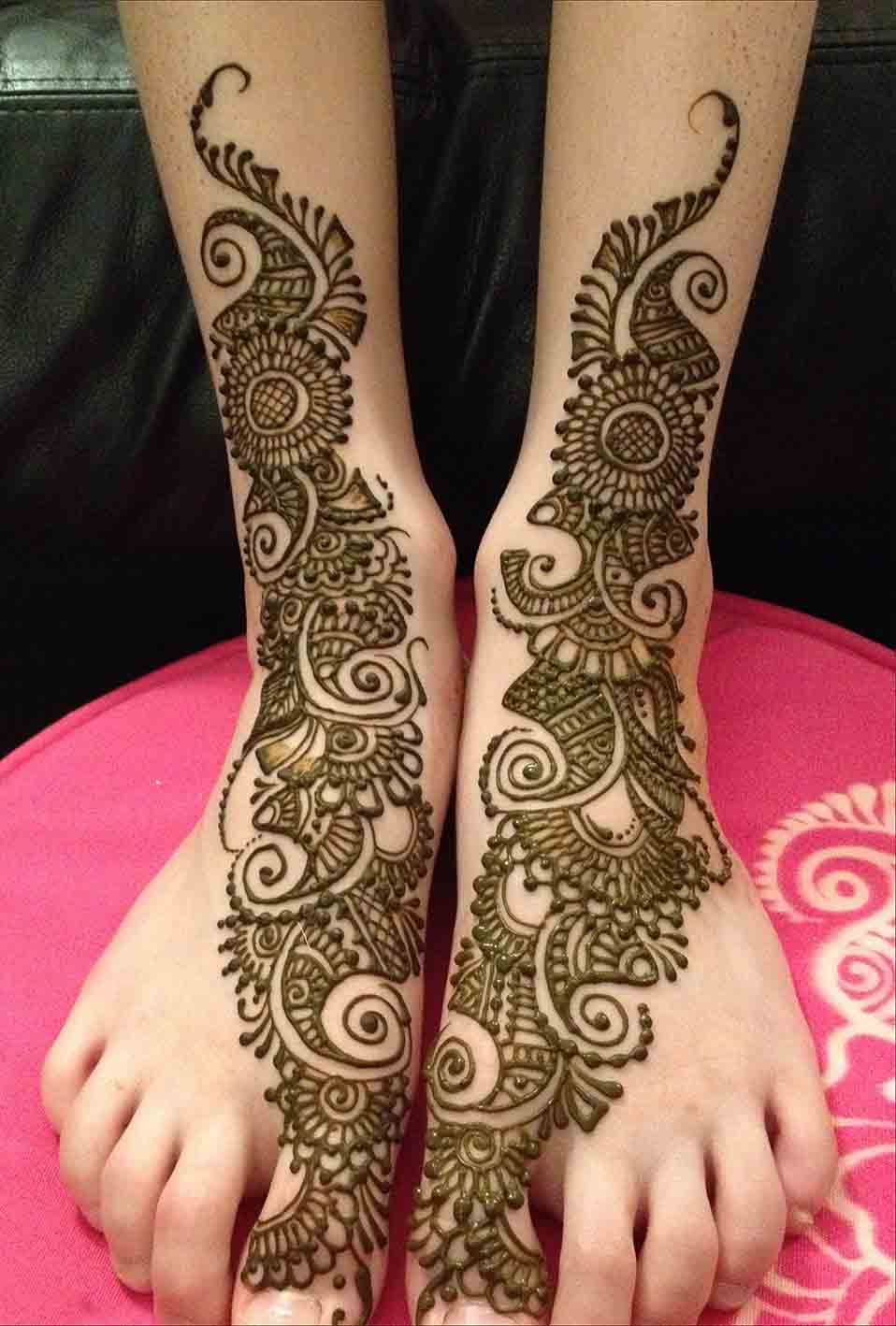 15 Foot Mehndi Designs For Beautiful Feet Livinghours