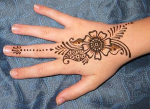 58 Simple Mehndi Designs That Are Awesome Super Easy To Try Now