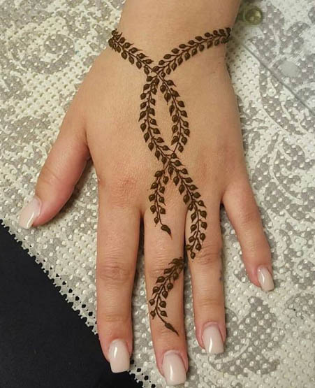 53 Gambar Nail Henna Simple Paling Hist