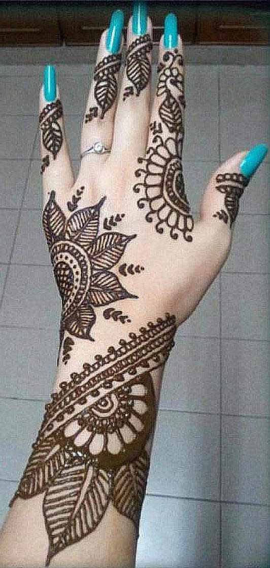 Gorgeous Back Hand Mehndi Designs To Try Livinghours