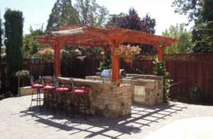 bamboo-outdoor-kitchen