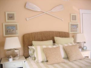 cool-coastal-beach-theme-bedroom