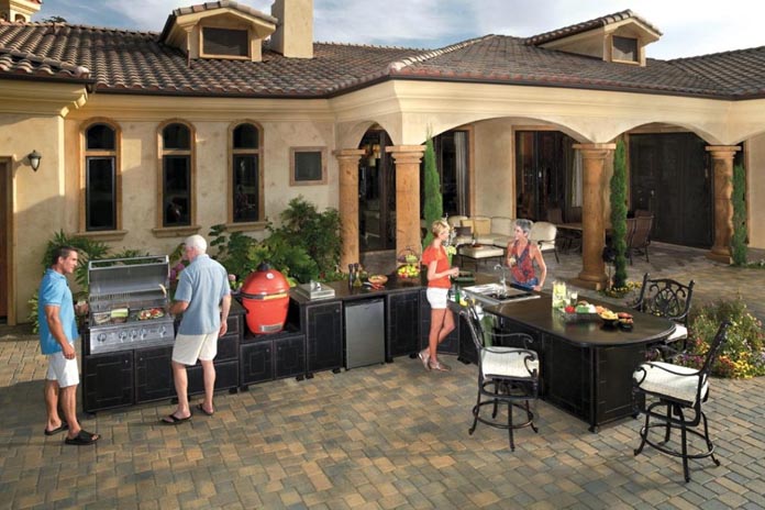 Outdoor Kitchen Ideas