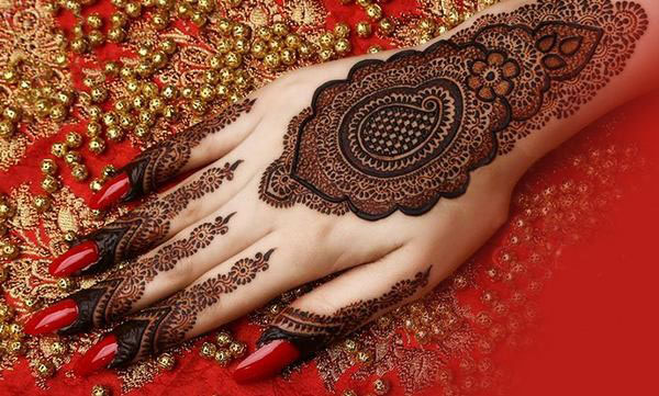 8 Truly Enchanting Eid Mehndi Designs For Eid Al Adha Livinghours