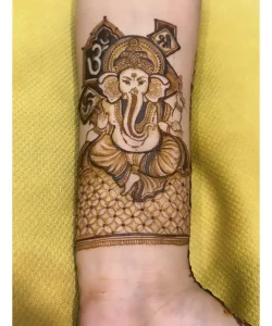 Miniature mehndi design of Ganesh