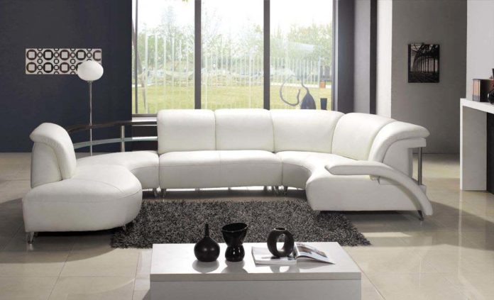 white-living-room-with-gray-tinge