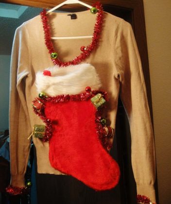 diy-ugly-big-socks-christmas-sweater03