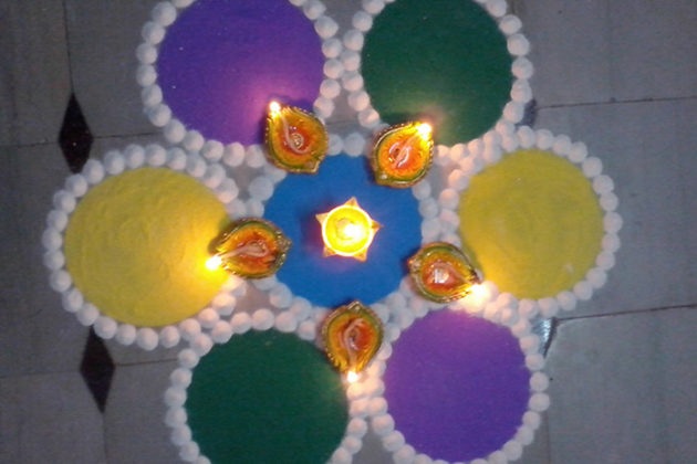 diya-rangoli-for-diwali-15