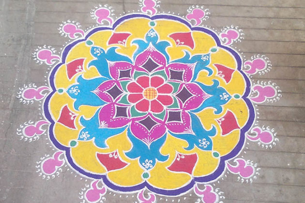 dot-rangoli-designs-for-diwali-11