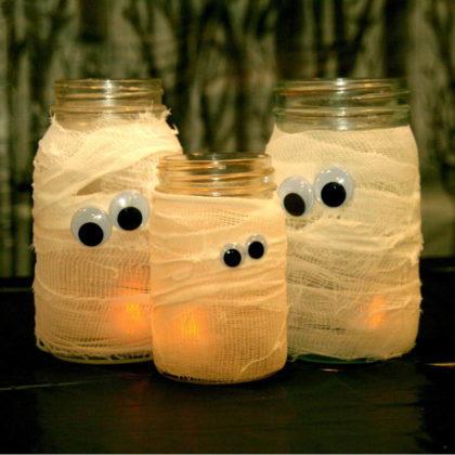 mummy-jars