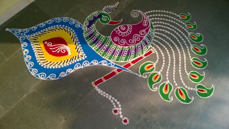 peacock-rangoli-designs-for-diwali-20
