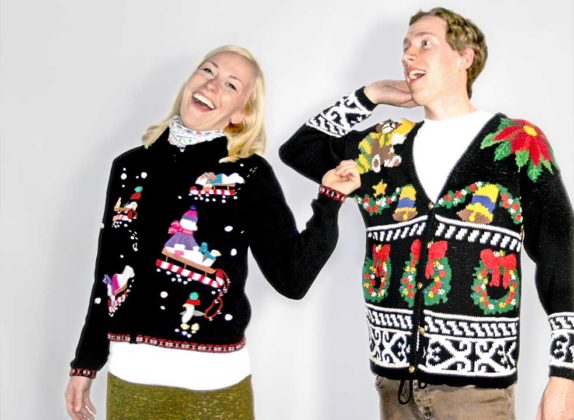 couple-ugly-christmas-sweater16