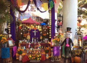250+ Mind Blowing Ideas to Celebrate Day of The Dead Like Never Before