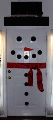 christmas-door-decoration-01