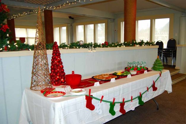 christmas-party-decorations-12