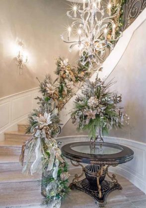 christmas-stair-decoration-11