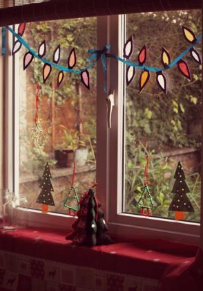 christmas-window-decorations-13