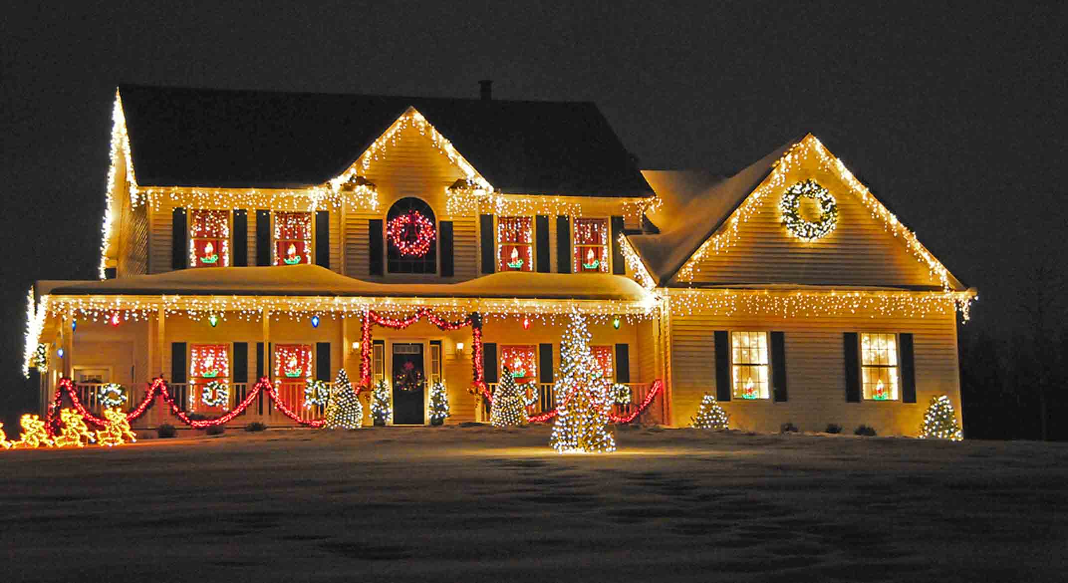 dazzling-outdoor-christmas-lights