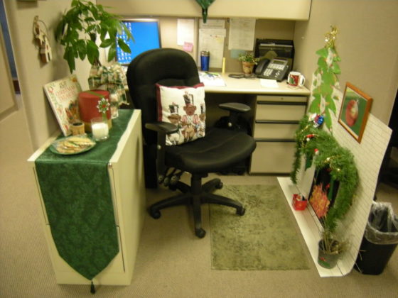 office-christmas-decorations-05