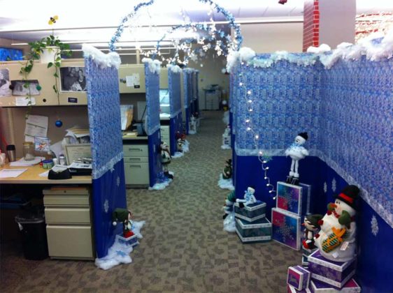 office-christmas-decorations-12
