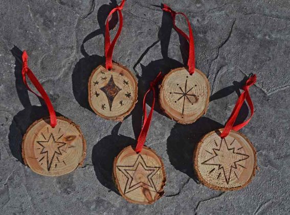 wooden-christmas-decorations13