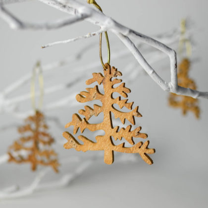 wooden-christmas-tree-decorations-02