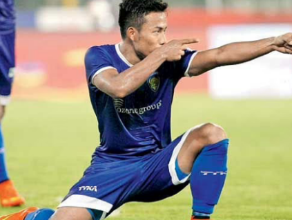 best footballer Jeje Lalpekhlua in bengal jersey