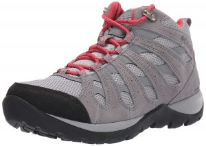 trekking shoes