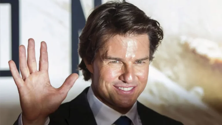 tom cruise hairstyles